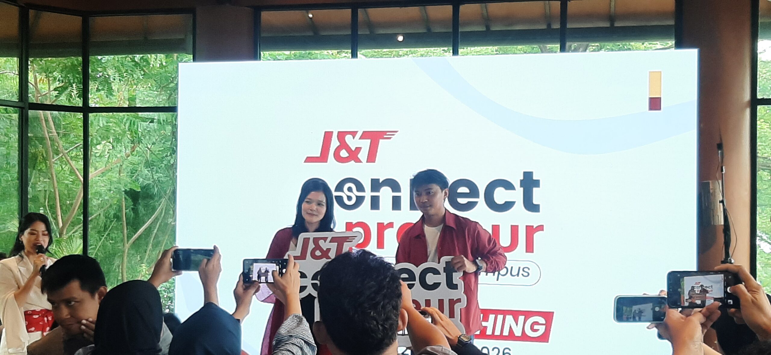 J&T Connect Preneur Goes to Campus