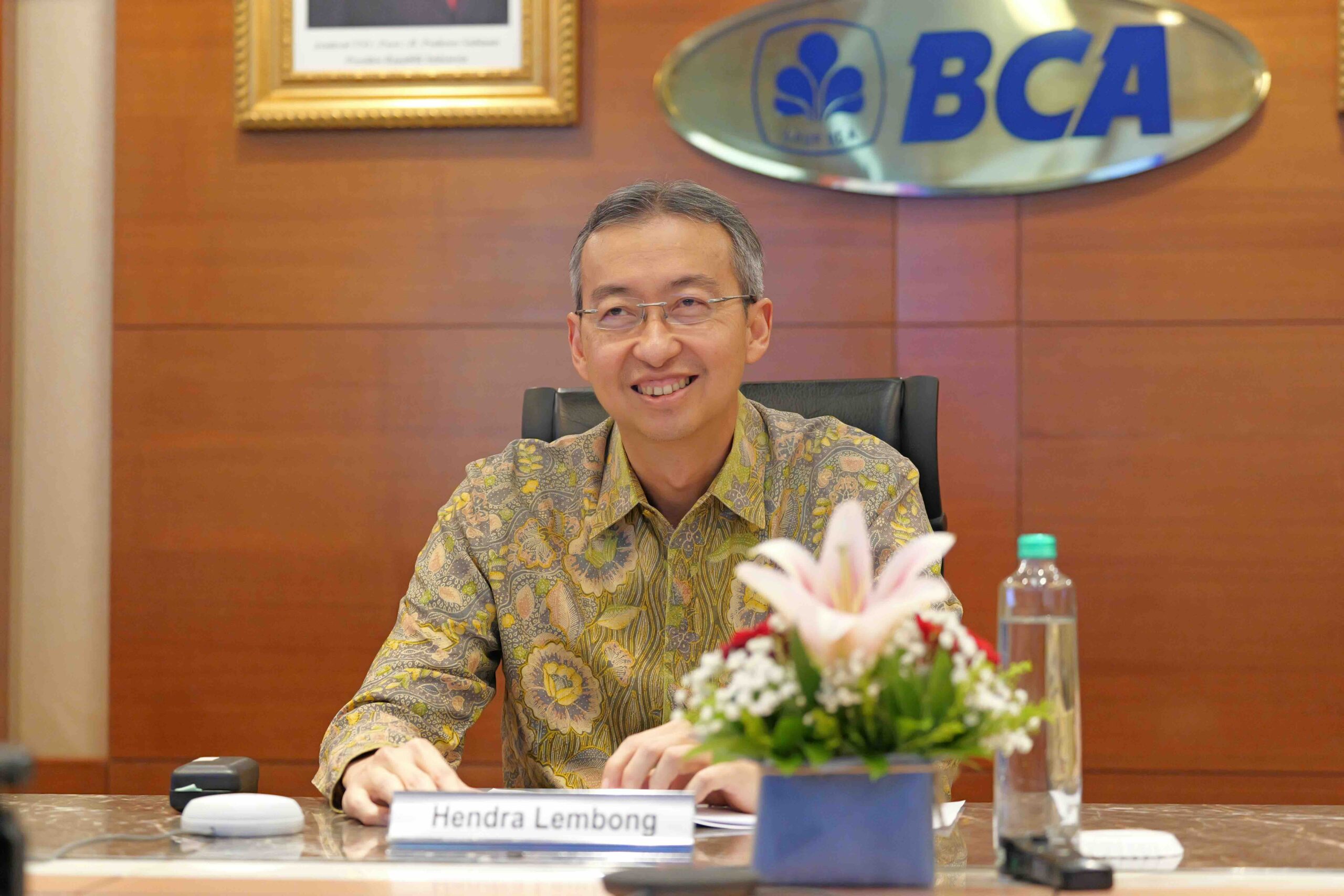 Presiden Direktur PT Bank Central Asia Tbk Hendra Lembong