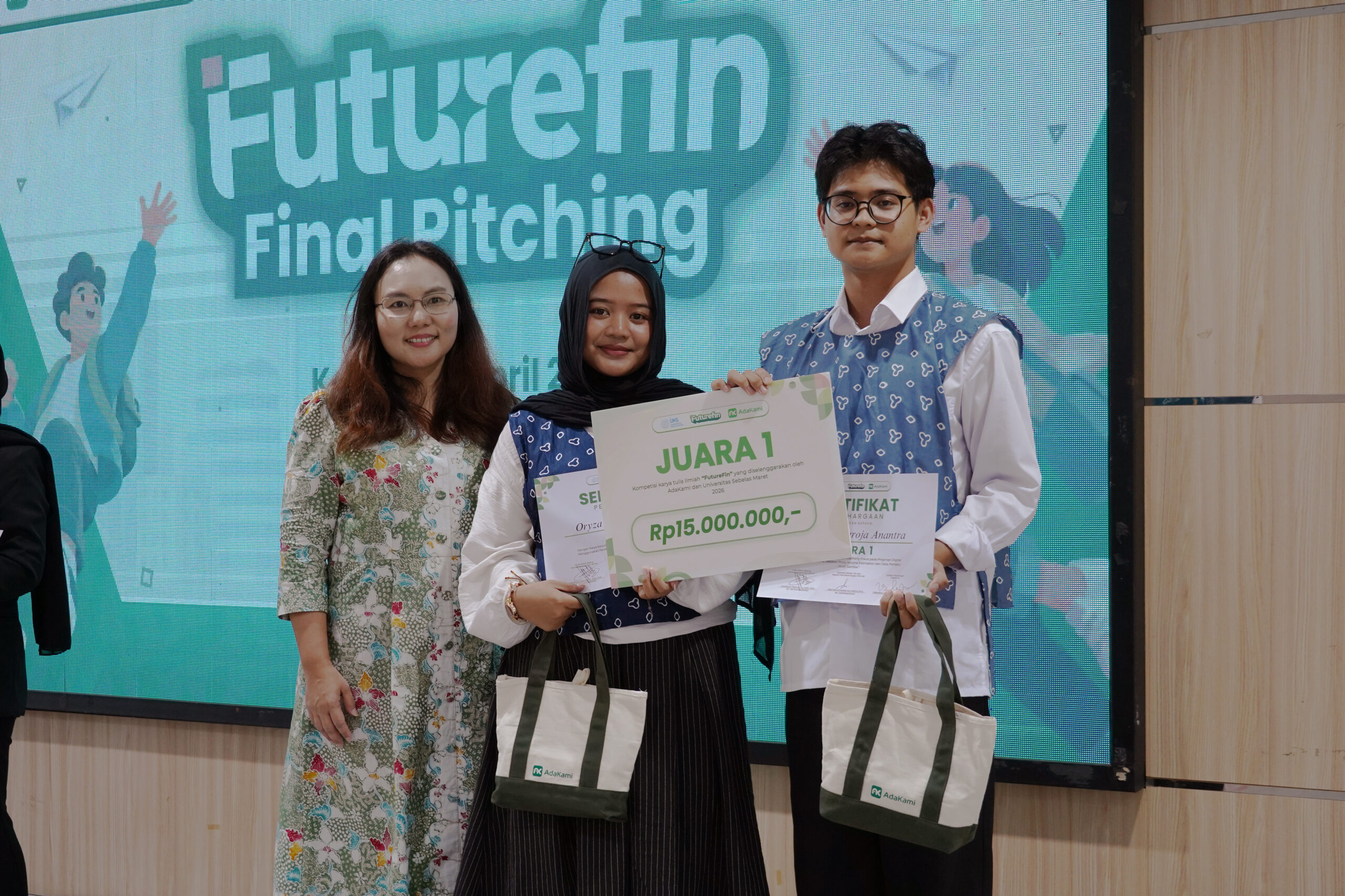 Para pemenang kompetisi FutureFin