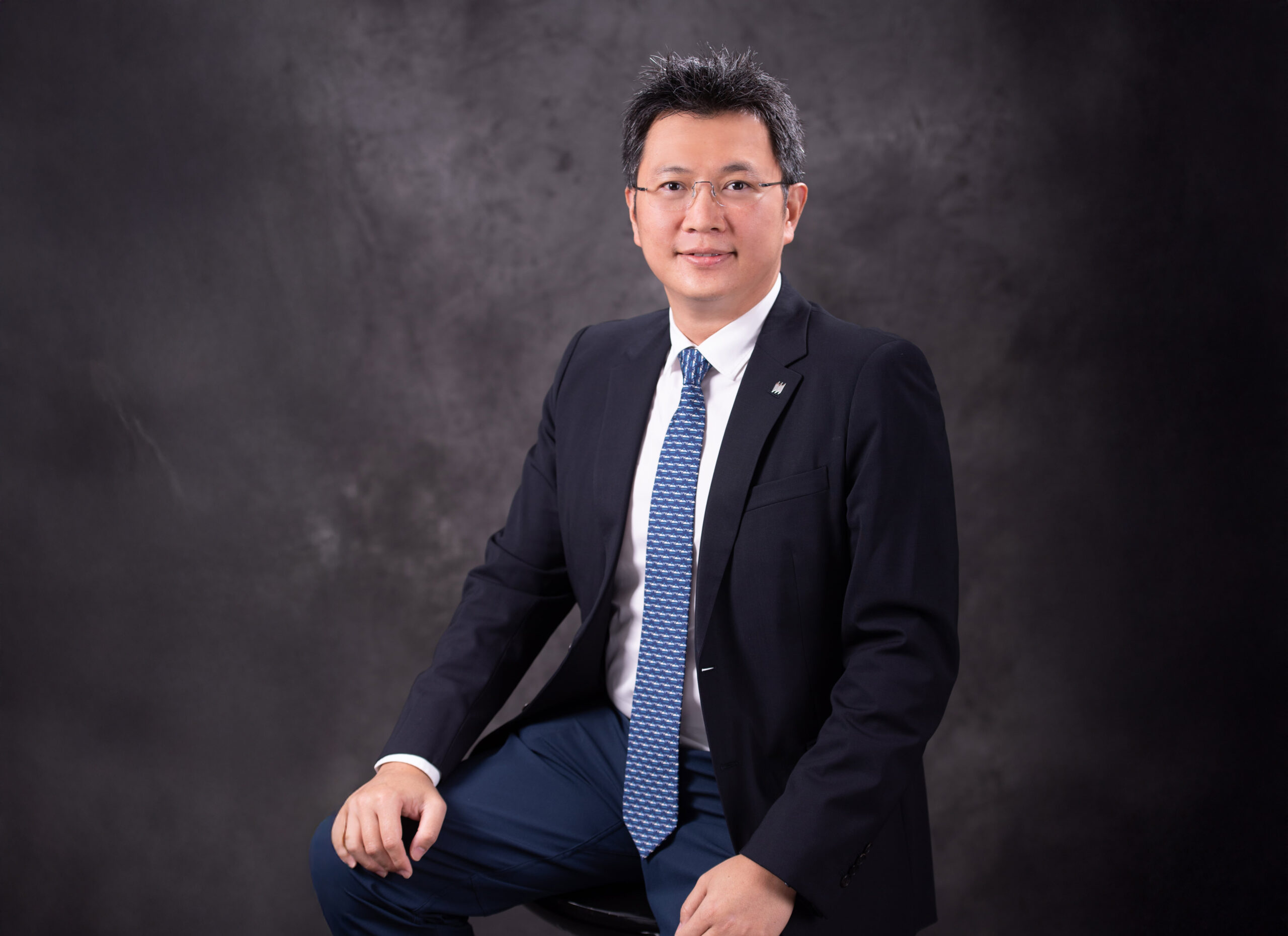 Elvin Tharm - Head of Emerging Markets Asia Retirement